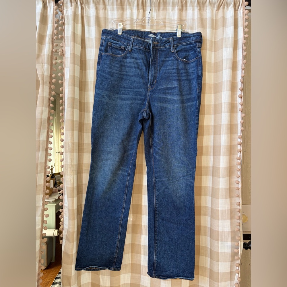 Old Navy Women's Straight-Leg Jeans in Deep Blue Denim